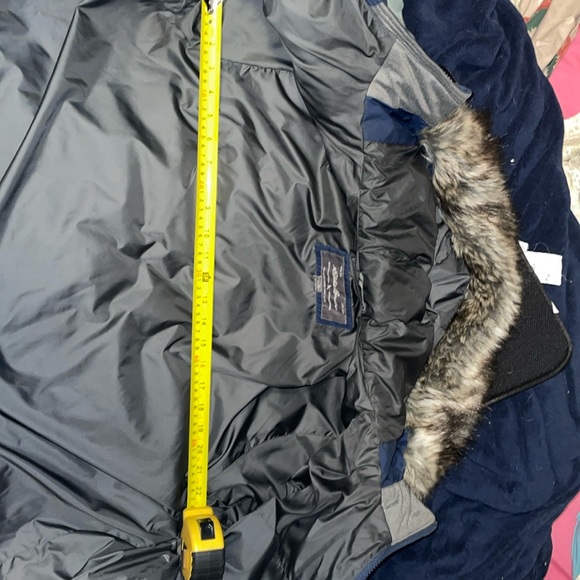 Eddie Bauer StormRepel® Premium Down insulation 
Color: Blue - Picture 7 of 9